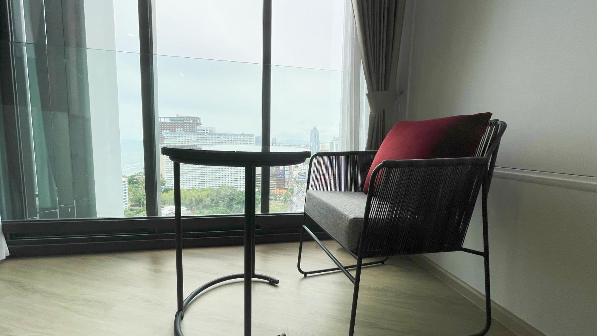 Edge Central # Utrip Pattaya Luaran gambar