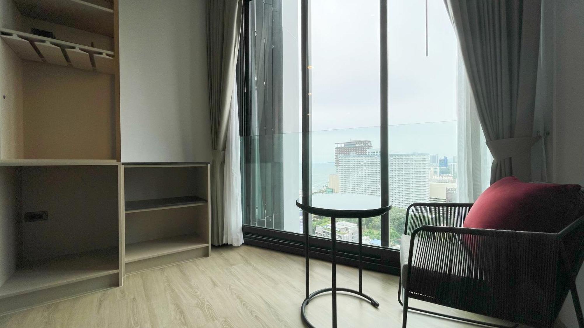 Edge Central # Utrip Pattaya Luaran gambar